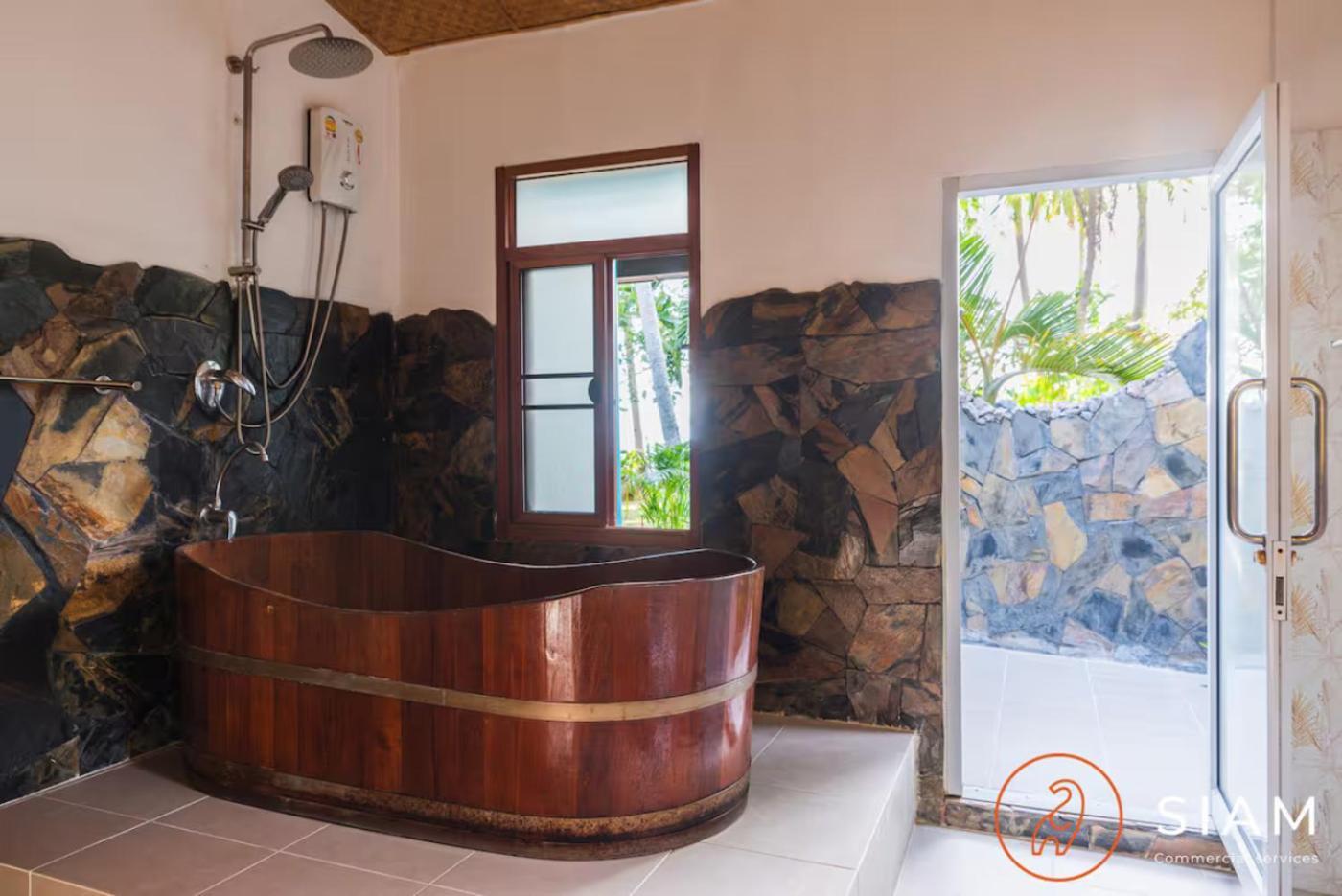 The Wooden Beach House 3Br - Sunset Beach Garden Taling Ngam  ภายนอก รูปภาพ