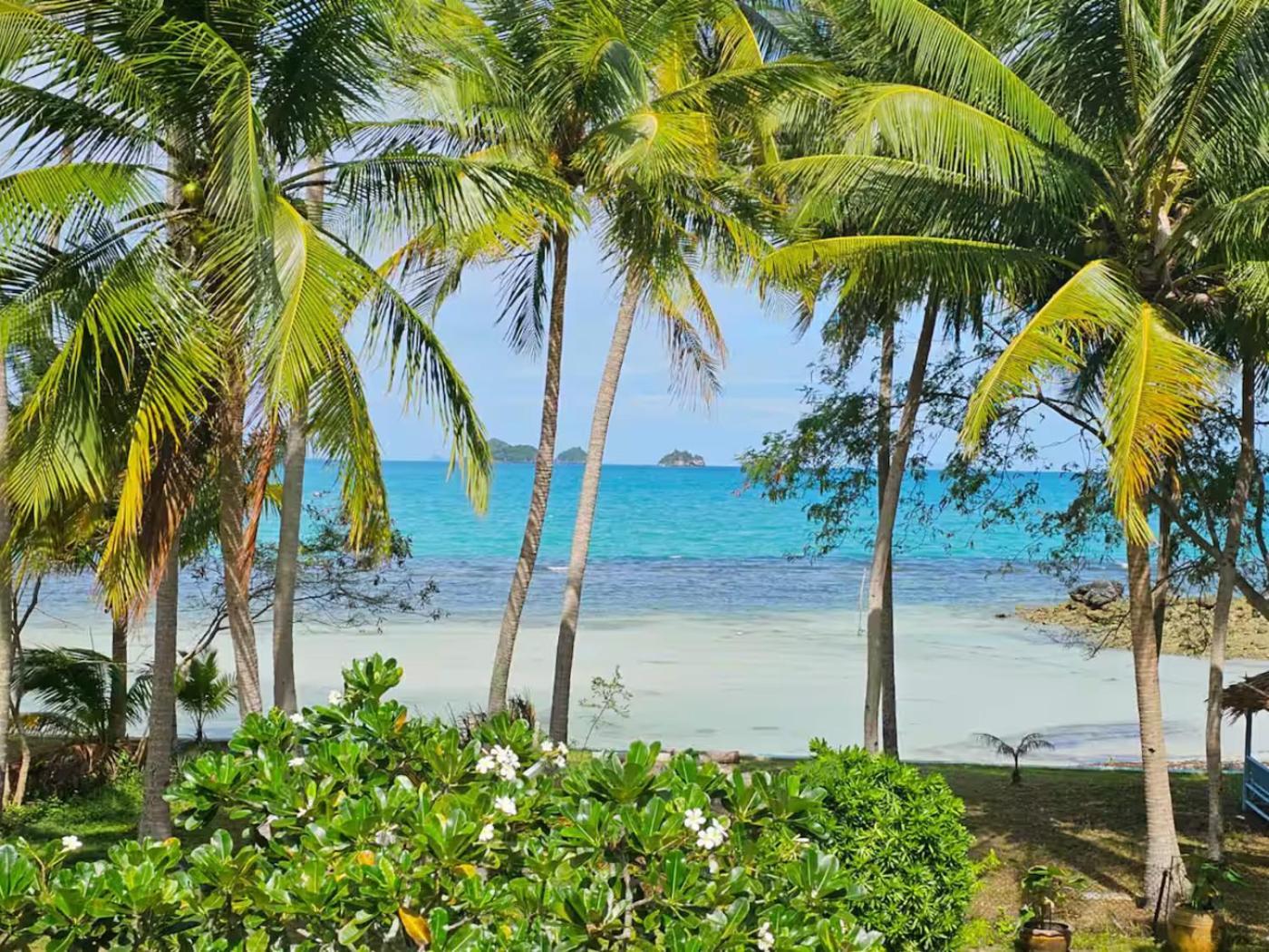 The Wooden Beach House 3Br - Sunset Beach Garden Taling Ngam  ภายนอก รูปภาพ